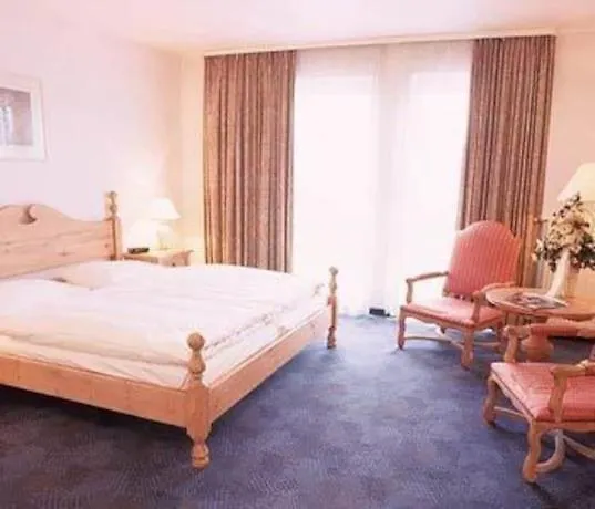 Hotel Lessing Дюссельдорф
