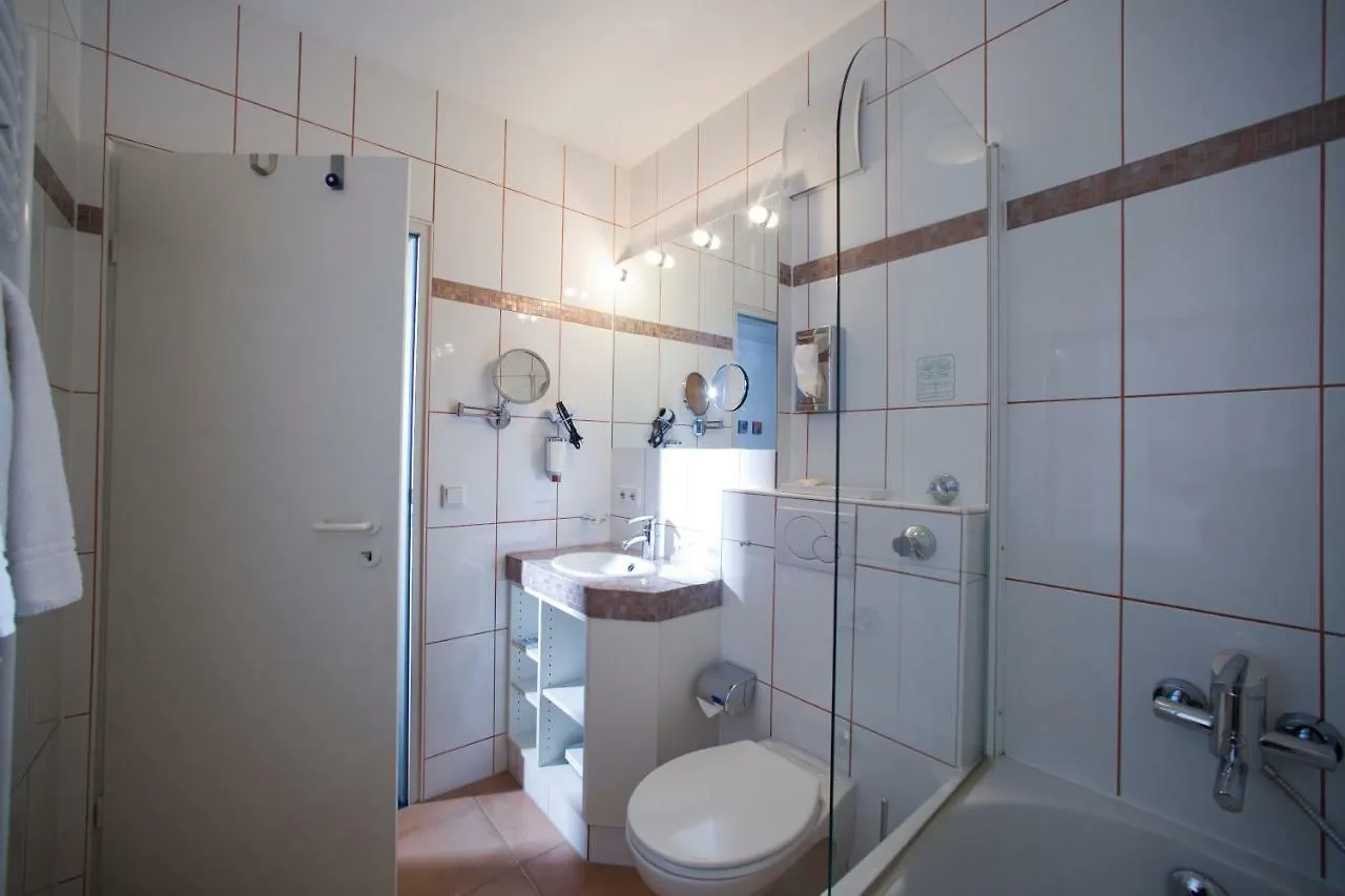 Hotel Lessing Dusseldorf