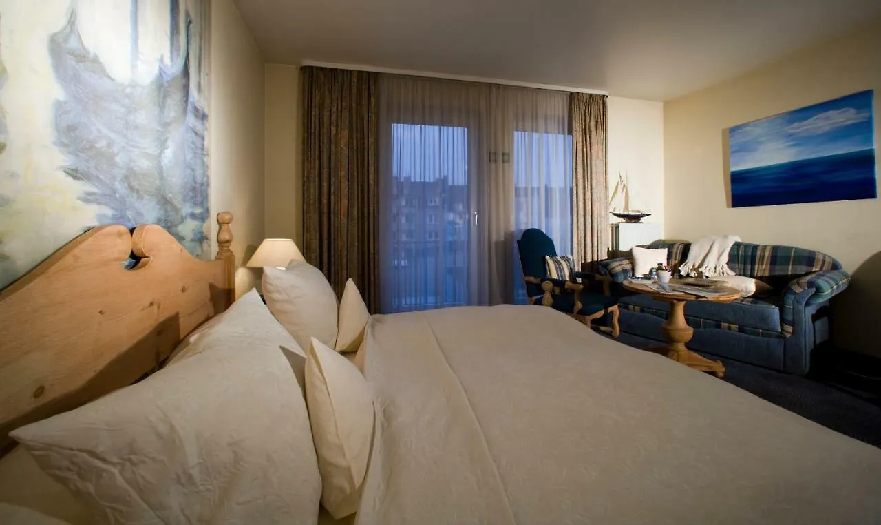 ****  Hotel Lessing Дюссельдорф Германия
